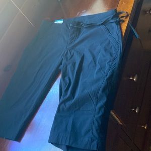 Women’s NWT Columbia active shorts